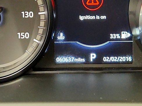 Used 2018 Land Rover Discovery Sport HSE AWD/4WD image 16