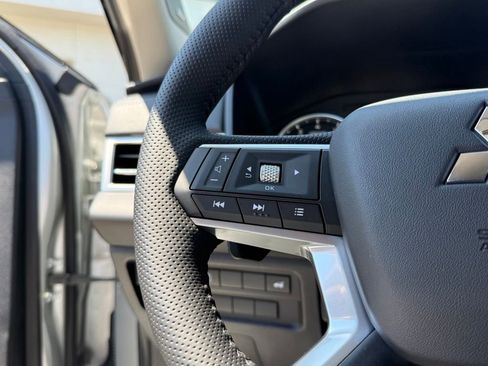 New 2026 Mitsubishi Outlander SE AWD/4WD image 21