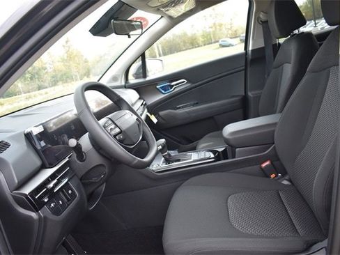 New 2026 Kia Sportage LX image 19