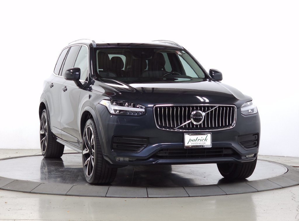 Used 2022 Volvo XC90 T6 Momentum w/ Climate Package AWD/4WD image 1