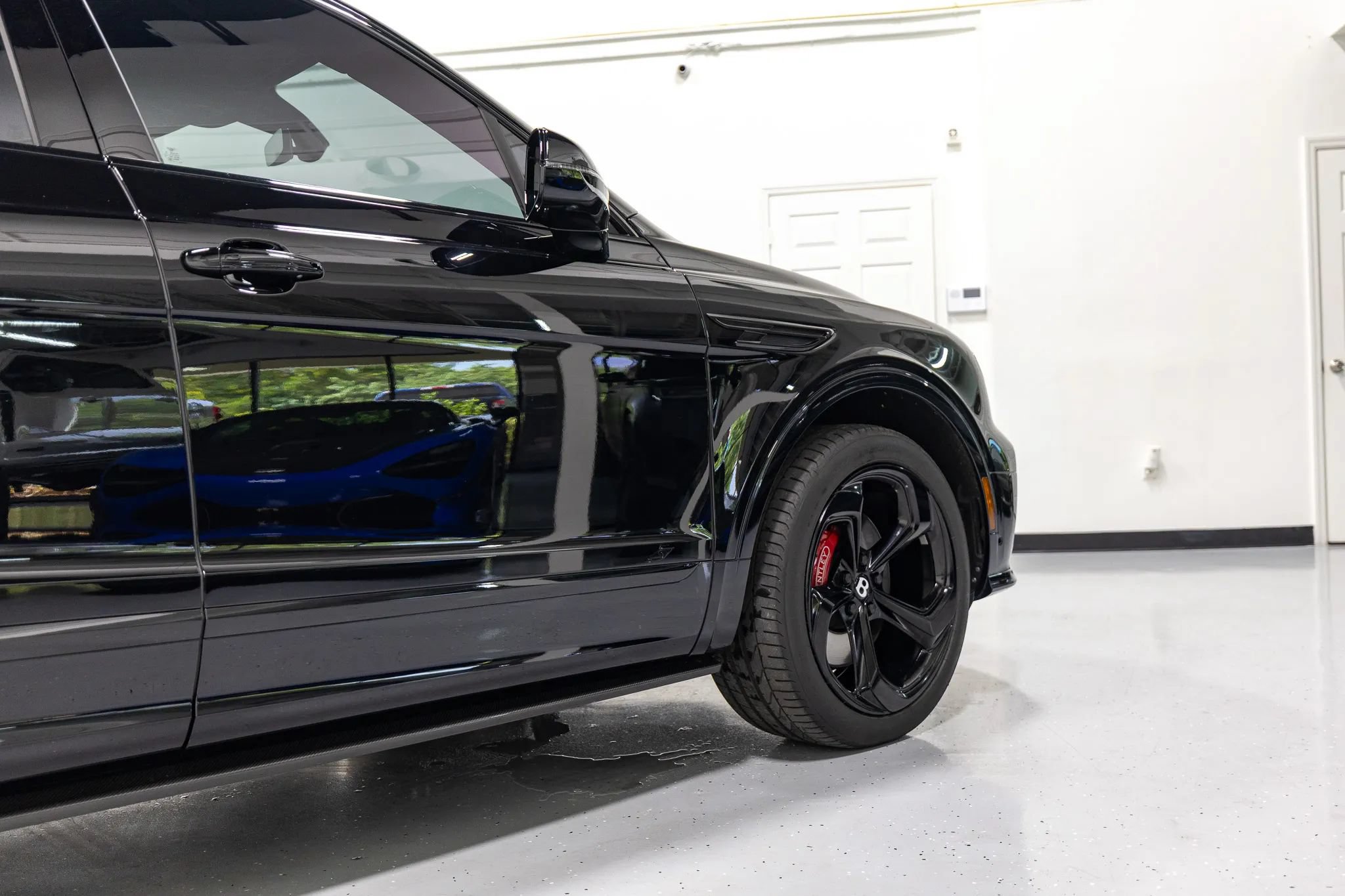 Used 2022 Bentley Bentayga AWD/4WD image 26