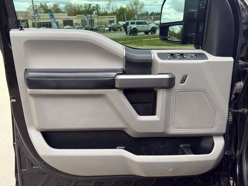 Used 2020 Ford F350 XLT w/ XLT Value Package AWD/4WD image 15