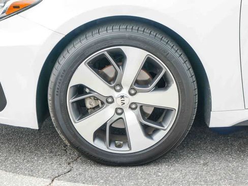 Used 2020 Kia Optima S FWD image 9
