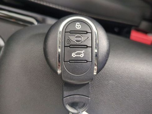 Used 2023 MINI Cooper Clubman S image 36