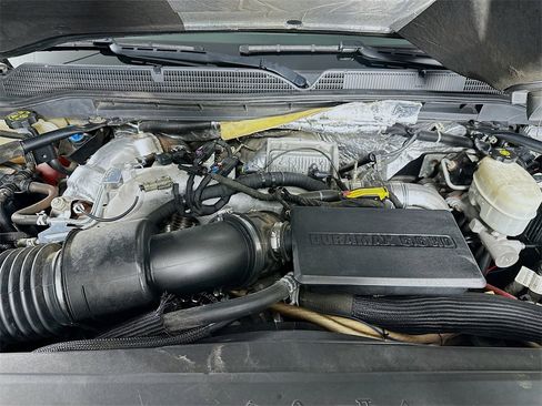 Used 2018 GMC Sierra 3500 Denali w/ Duramax Plus Package image 32