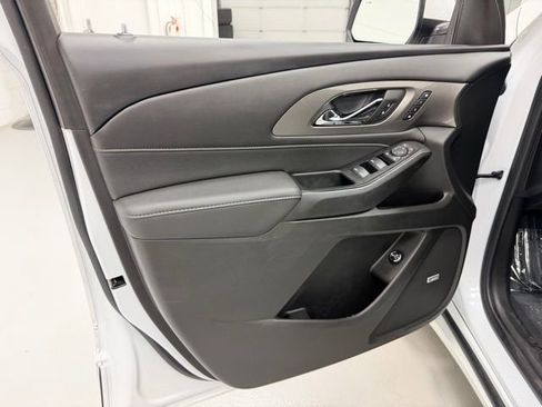 Certified 2023 Chevrolet Traverse Premier image 23