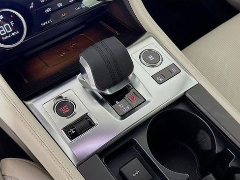 New 2026 Jaguar F-PACE R-Dynamic S image 19