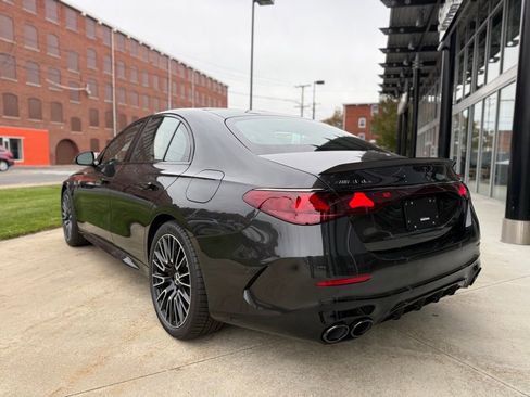 New 2026 Mercedes-Benz E 53 AMG e 4MATIC Sedan image 8