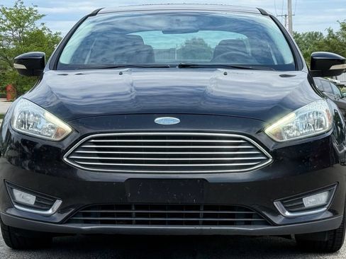 Used 2015 Ford Focus Titanium FWD image 9
