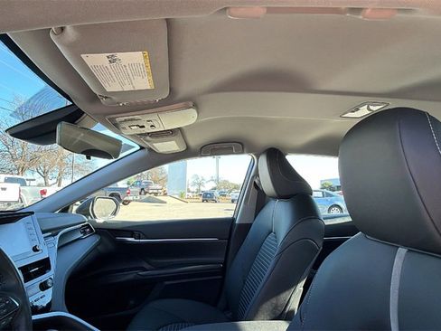 Certified 2023 Toyota Camry SE image 21