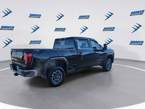 Used 2024 GMC Sierra 2500 SLE w/ SLE Value Package; image 8
