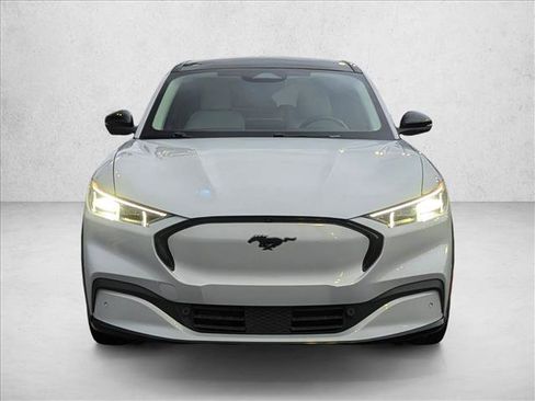 Used 2022 Ford Mustang Mach-E Premium image 2