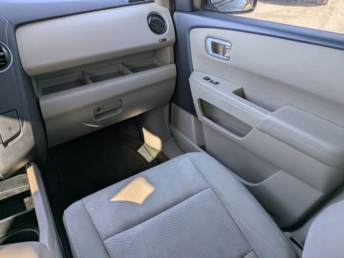 Used 2014 Honda Pilot LX image 18