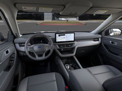 New 2026 Ford Explorer Active w/ Active Comfort Package RWD image 9