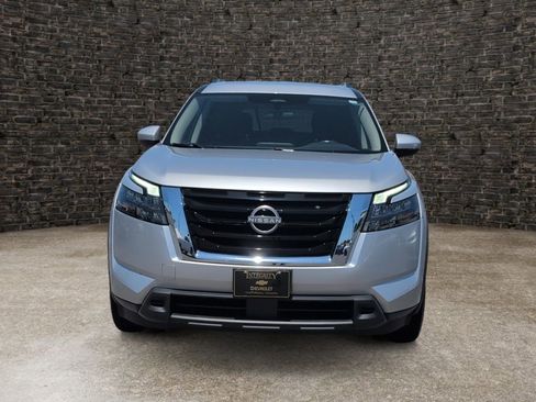 Used 2023 Nissan Pathfinder SV FWD image 5
