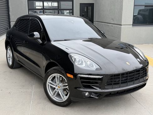 Used 2018 Porsche Macan AWD/4WD image 6