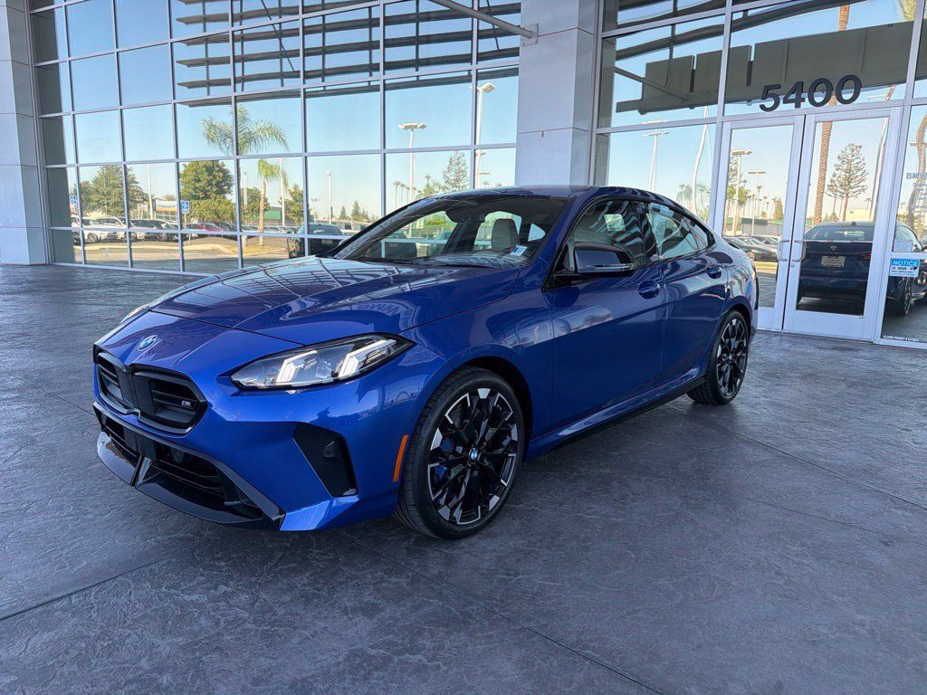 Used 2025 BMW M235i xDrive AWD/4WD image 1