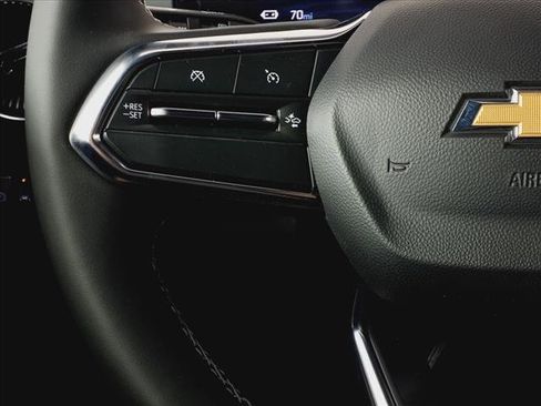 New 2025 Chevrolet Blazer EV LT image 8