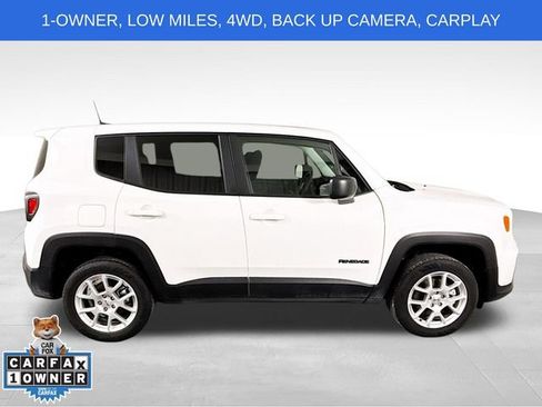 Used 2023 Jeep Renegade Latitude AWD/4WD image 8