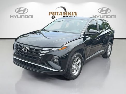 Used 2024 Hyundai Tucson SE AWD/4WD image 1