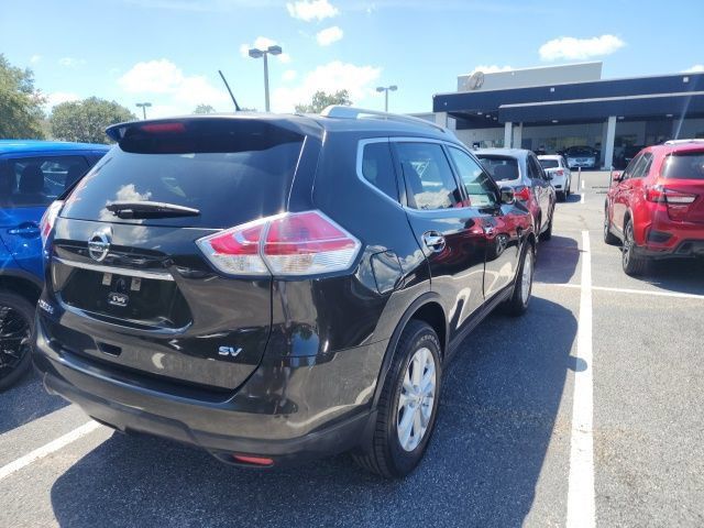 Used 2016 Nissan Rogue SV FWD image 3