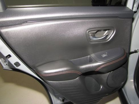 Certified 2024 Honda HR-V Sport image 12
