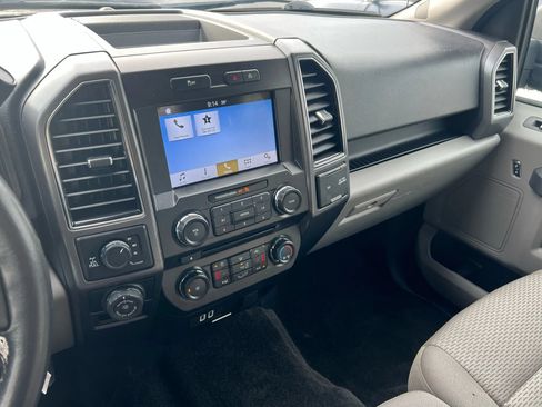 Used 2018 Ford F150 XLT w/ Equipment Group 302A Luxury AWD/4WD image 17