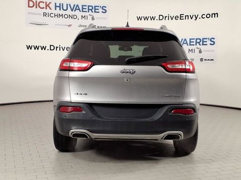 Used 2015 Jeep Cherokee Limited image 5