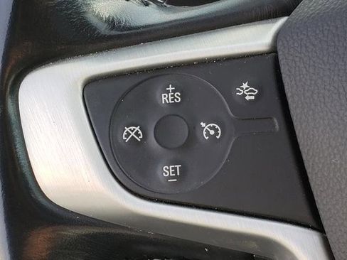 Used 2018 GMC Acadia SLT w/ LPO, Floor Liner Package image 24