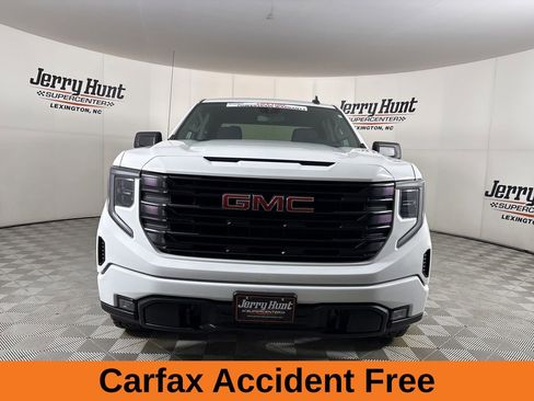 Used 2023 GMC Sierra 1500 Elevation AWD/4WD image 3