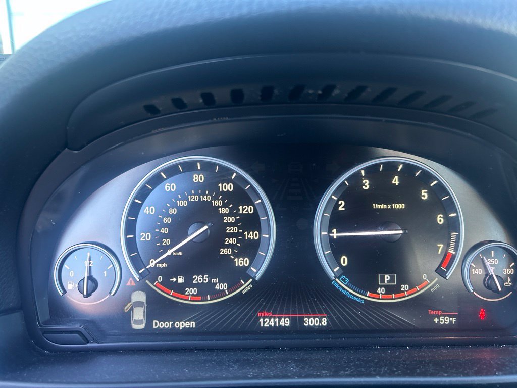 Used 2014 BMW 528i Sedan RWD image 6