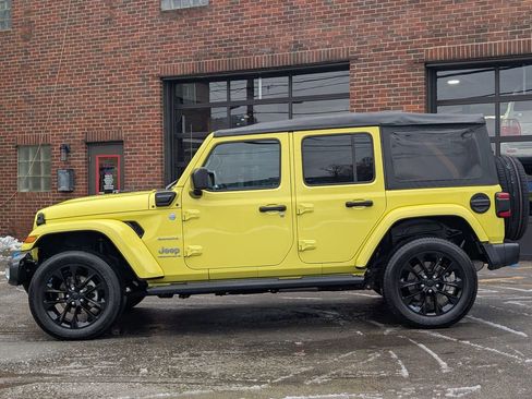 Used 2023 Jeep Wrangler Sahara w/ Cold Weather Group image 3