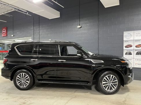 Used 2022 Nissan Armada SL image 6