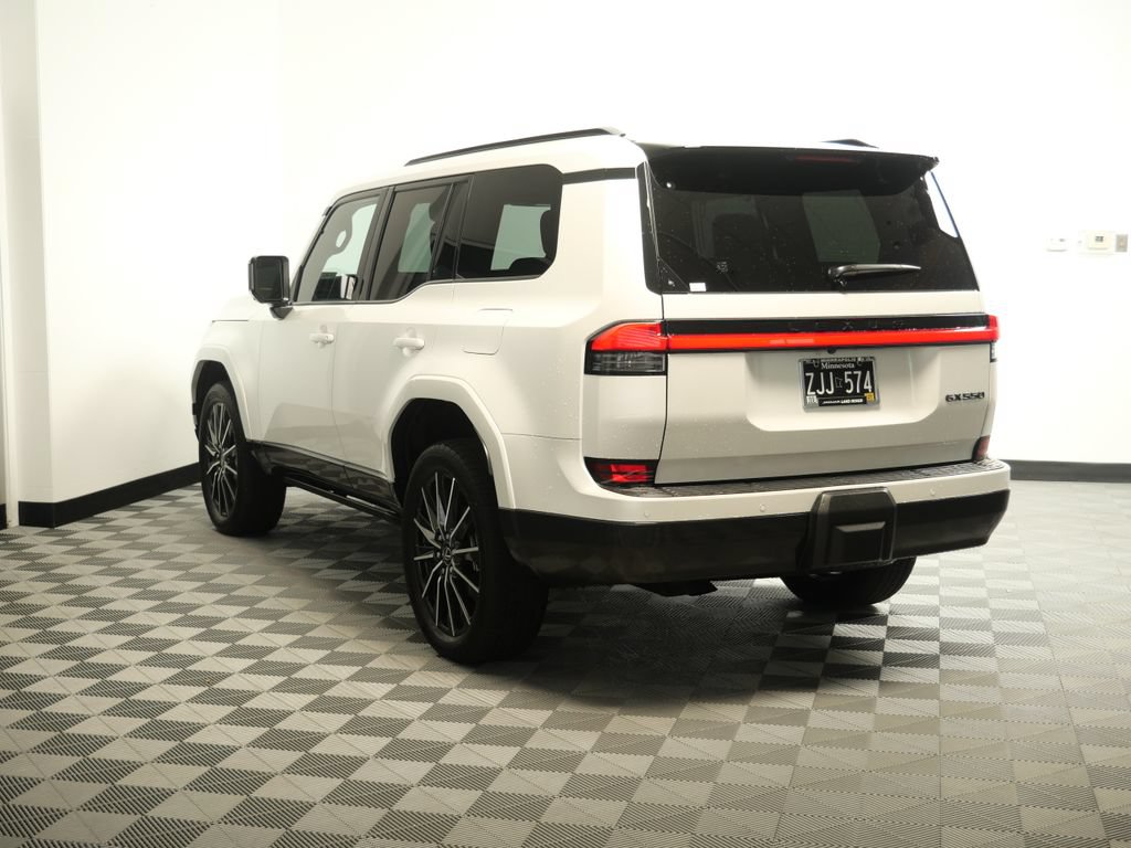 Certified 2024 Lexus GX 550 w/ Accessory Package (Z1) AWD/4WD image 6