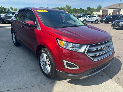 Used 2015 Ford Edge SEL w/ Equipment Group 201A FWD image 3