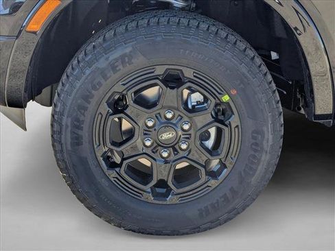 New 2025 Ford Ranger XLT w/ Equipment Group 301A High image 10