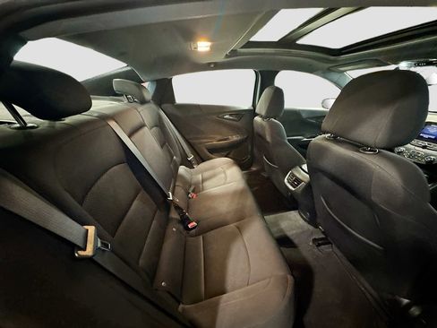 Used 2022 Chevrolet Malibu LT image 29