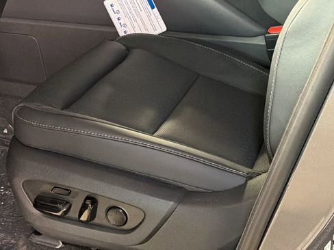 New 2026 Lexus TX 350 AWD image 18