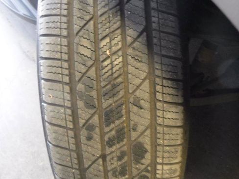 Used 2013 Chevrolet Tahoe LS image 19