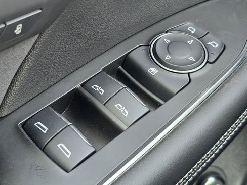 Certified 2024 Buick Envision Sport Touring AWD/4WD image 32