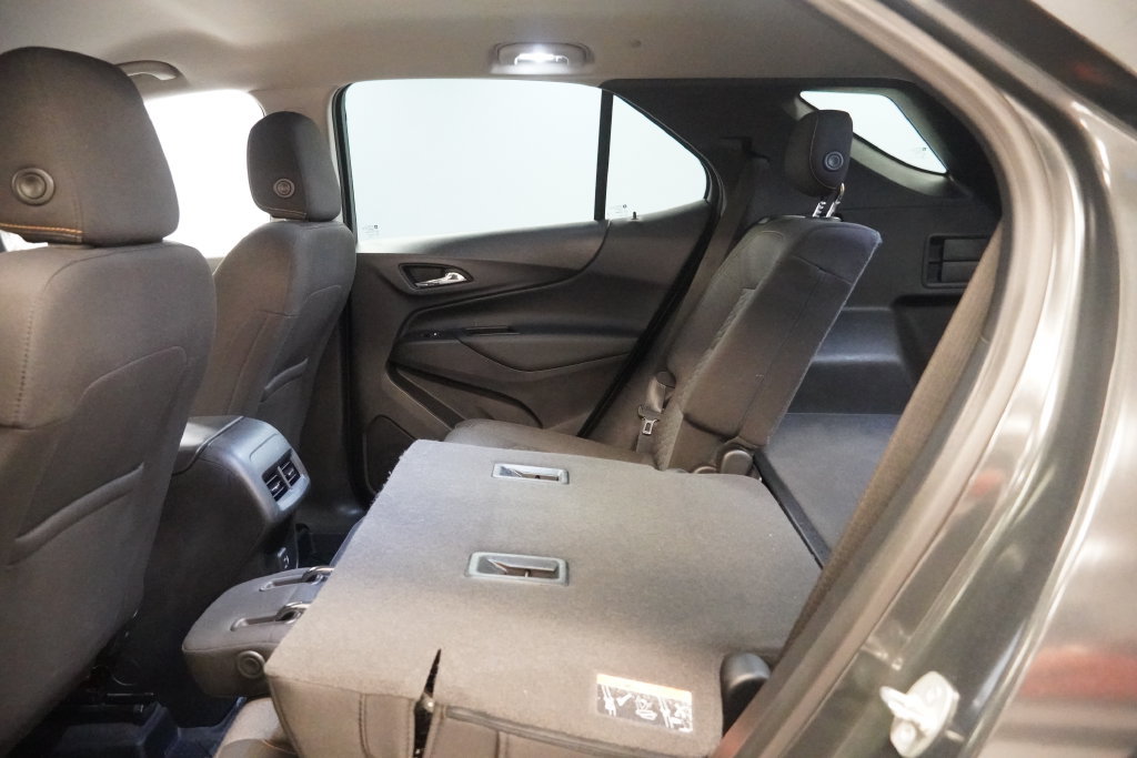 Used 2020 Chevrolet Equinox LT FWD image 28