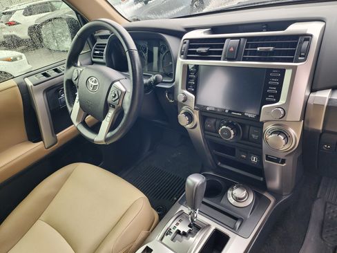 Used 2024 Toyota 4Runner SR5 Premium w/ Moonroof Package AWD/4WD image 13
