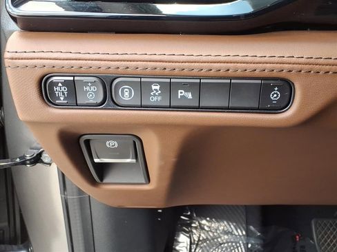 Used 2023 Acura MDX SH-AWD w/ Advance Package image 32