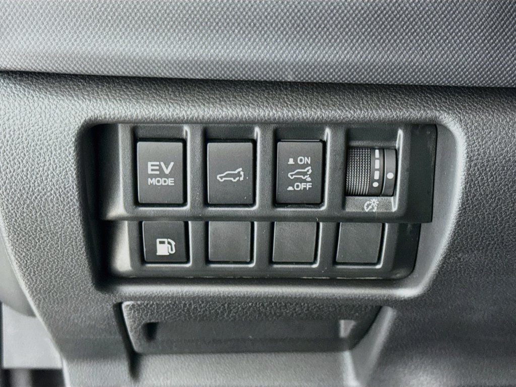 Used 2026 Subaru Forester Premium AWD/4WD image 11
