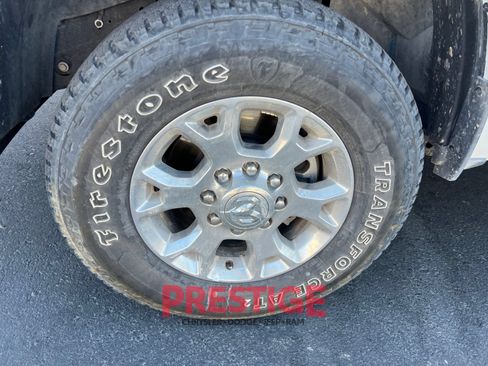 Used 2024 RAM 2500 Laramie AWD/4WD image 28