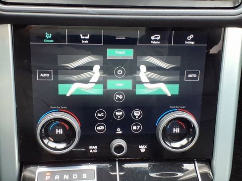Used 2019 Land Rover Range Rover HSE AWD/4WD image 18