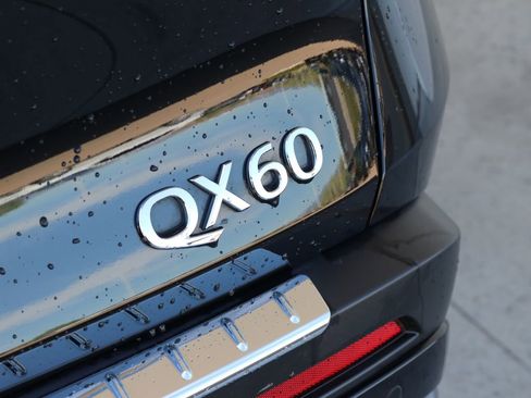 Certified 2025 INFINITI QX60 Autograph w/ Cargo Package AWD/4WD image 15
