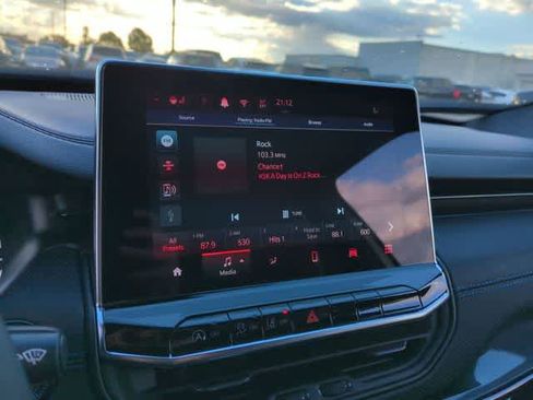 New 2026 Jeep Compass Latitude image 29