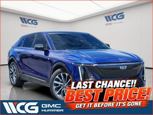 Used 2024 Cadillac Lyriq Sport AWD/4WD image 1