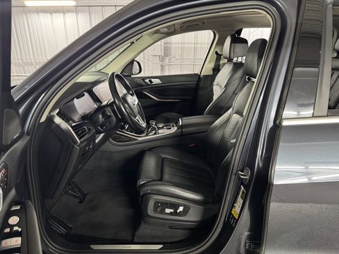 Used 2019 BMW X7 xDrive40i w/ Premium Package image 41